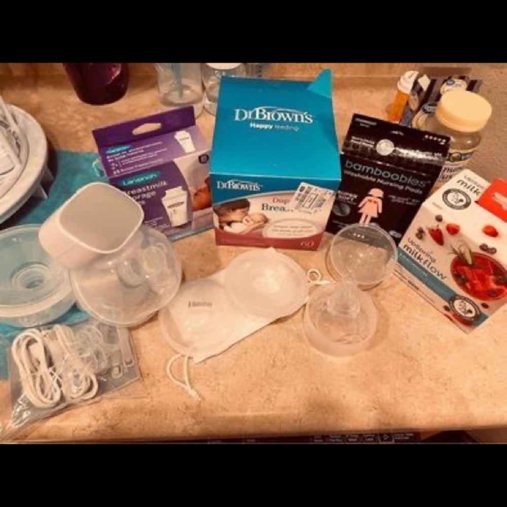 Breastfeeding bundle